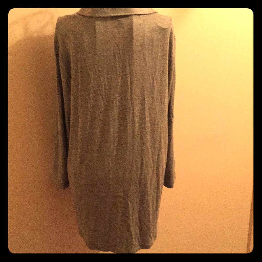 $⬇️ NWOT Calvin Klein Gray Comfy Top - Picture 4 of 6